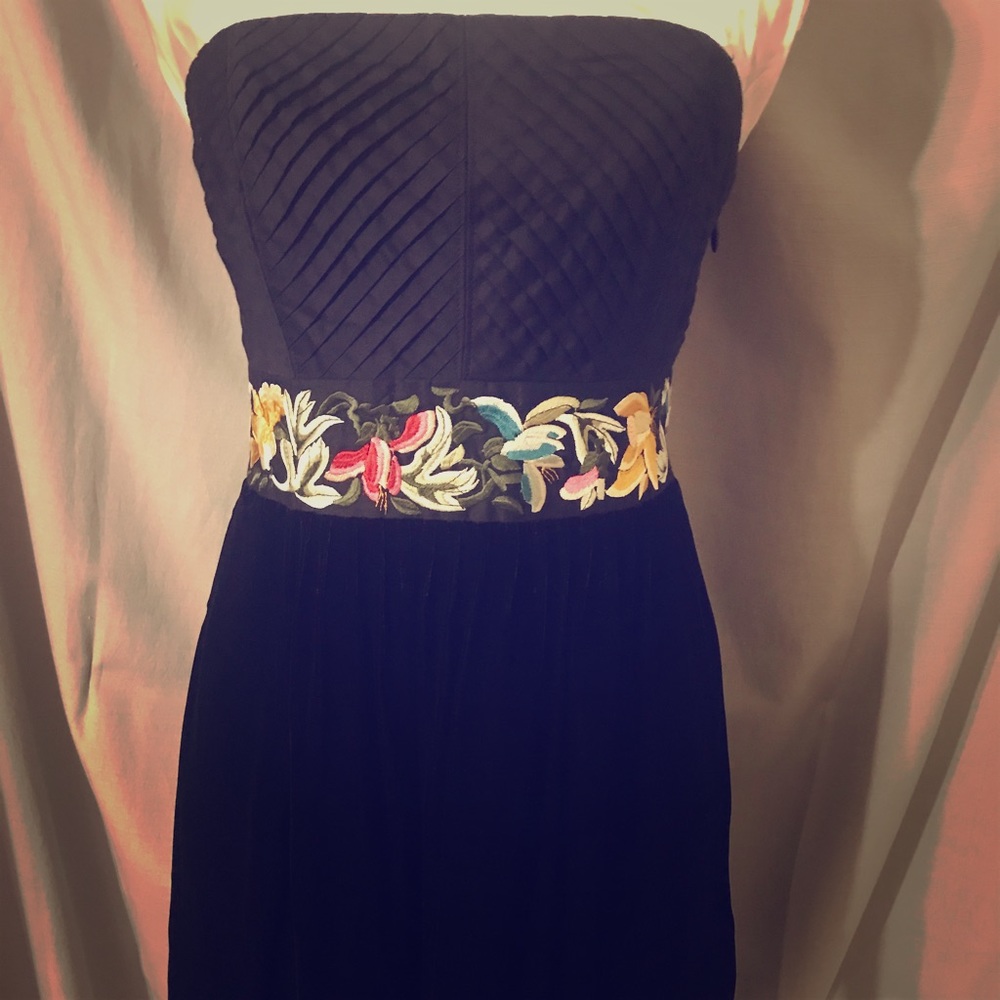 Strapless Velvet and Mixed Detail Cocktail Dress